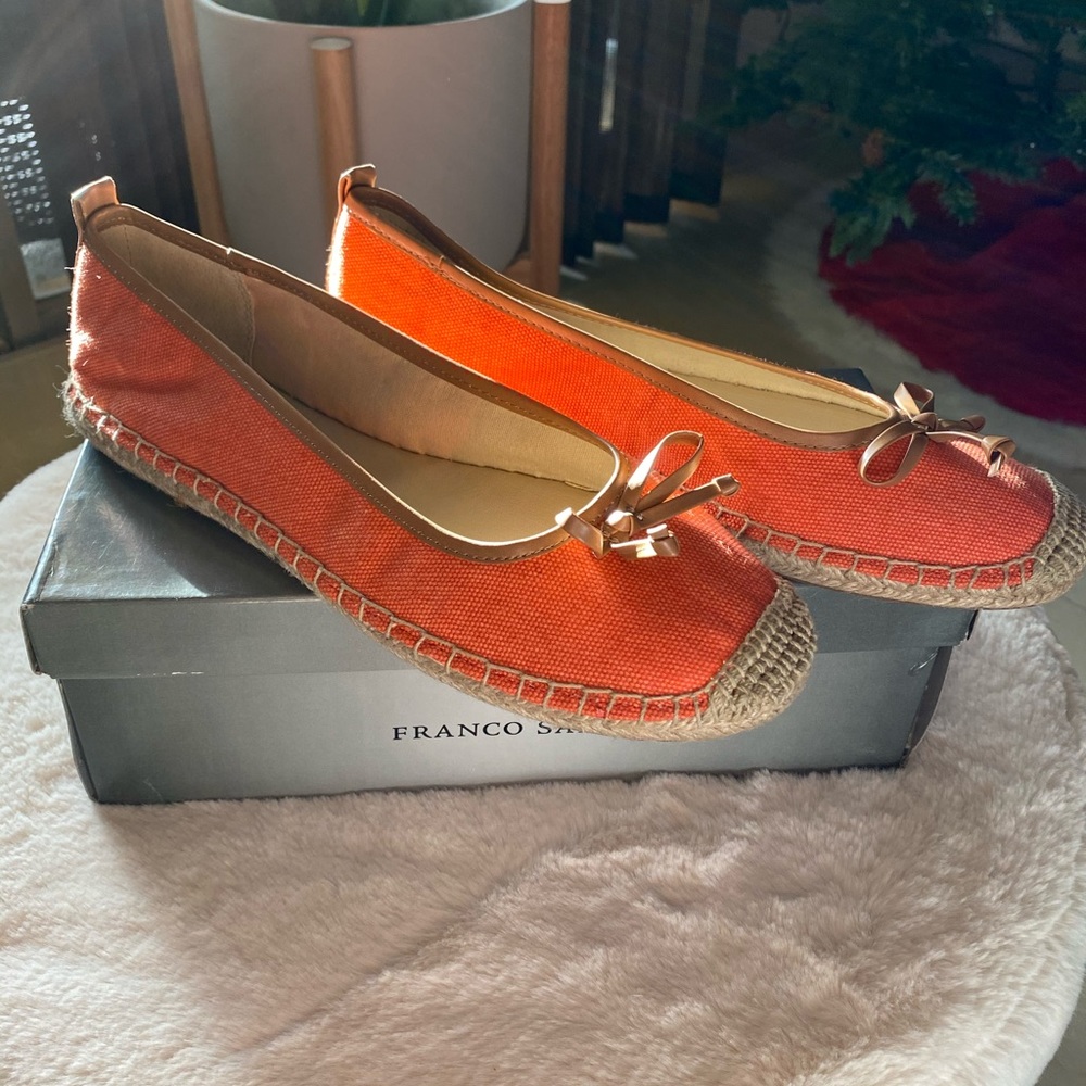 Size 10 espadrille brand new